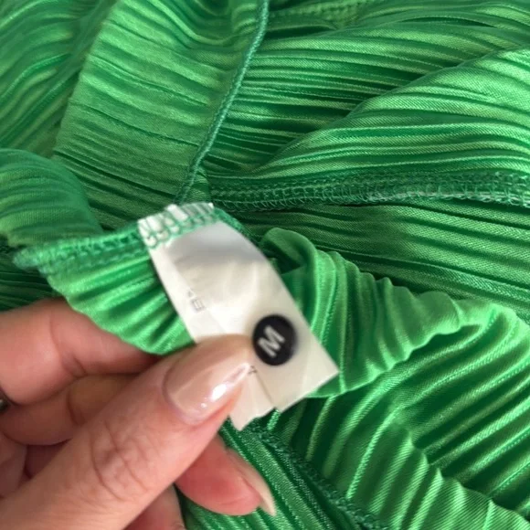 2 Piece Set Pleated Long Sleeve Loose Fit Button Down Shirt Wide Leg Pants Green - Picture 7 of 12